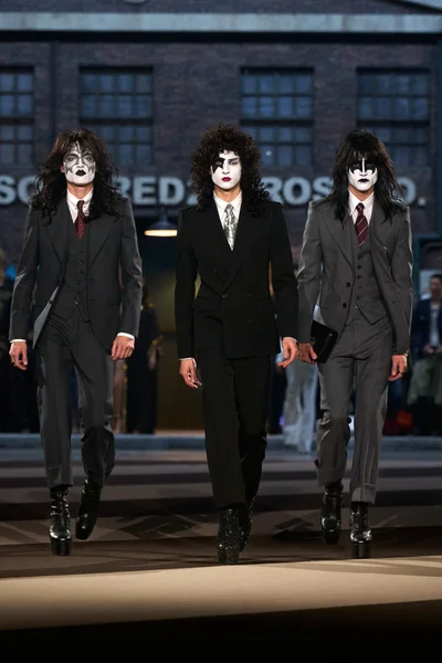 Look 52